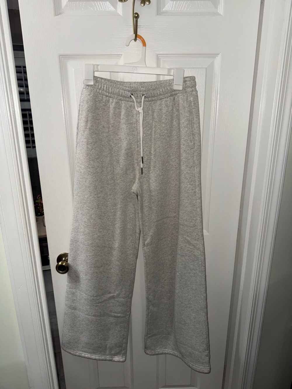 Abercrombie & Fitch Light Gray Wide-Leg Sweatpants